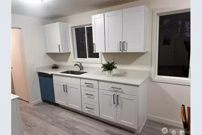 23106 67th Place W, Mountlake Terrace, WA 98043 - Photo 9