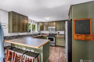 5234 Bounty Loop, Freeland, WA 98249 - Photo 9