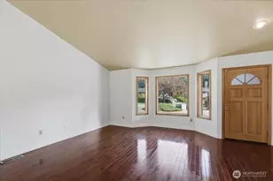 14016 SE 156th Ct, Renton, WA 98058 - Photo 3