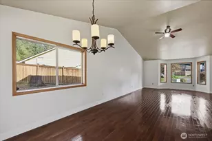 14016 SE 156th Ct, Renton, WA 98058 - Photo 7