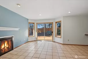 14016 SE 156th Ct, Renton, WA 98058 - Photo 13
