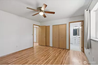 14016 SE 156th Court, Renton, WA 98058 - Photo 17