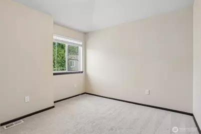19627 1st Avenue SE, Bothell, WA 98012 - Photo 15