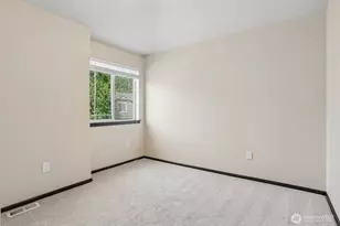 19627 1st Ave SE, Bothell, WA 98012 - Photo 15