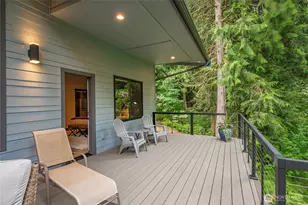 697 Axelson Rd, Bellingham, WA 98229 - Photo 11