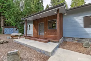 697 Axelson Rd, Bellingham, WA 98229 - Photo 3