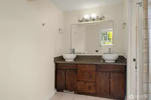 16204 Main St, Bellevue, WA 98008 - Photo 15