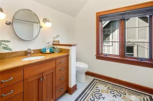2217 Federal Ave E, Seattle, WA 98102 - Photo 23