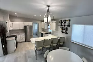 330 W 5th St, Waitsburg, WA 99361 - Photo 9