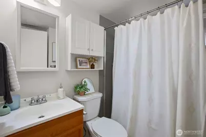 18232 NE 176th Street, Woodinville, WA 98072 - Photo 27