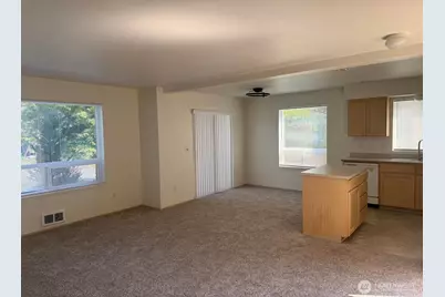 3208 Rockefeller Avenue #A, Everett, WA 98201 - Photo 3