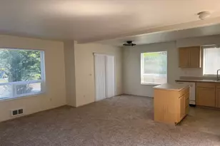 3208 Rockefeller Ave, Everett, WA 98201 - Photo 3