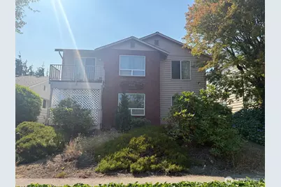 3208 Rockefeller Avenue #A, Everett, WA 98201 - Photo 1