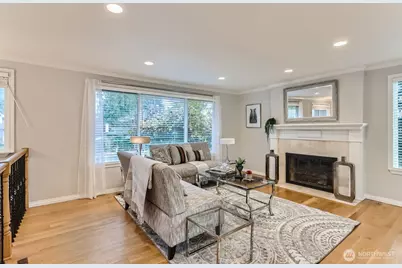18927 SE 42nd Place, Issaquah, WA 98027 - Photo 3