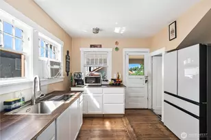 3730 Tacoma Ave S, Tacoma, WA 98418 - Photo 11