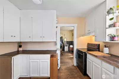 3730 Tacoma Avenue S, Tacoma, WA 98418 - Photo 13