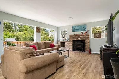 1270 SW 4th Avenue, Oak Harbor, WA 98277 - Photo 15