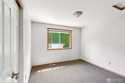 6816 58th Street NE, Marysville, WA 98270 - Photo 23