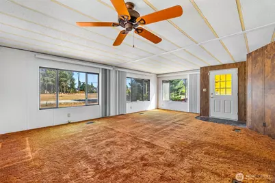 18005 Robinson Lane SW, Rochester, WA 98579 - Photo 23