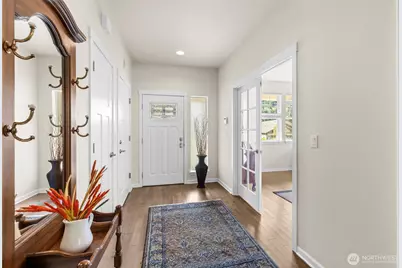 1933 Fraser Avenue, Mount Vernon, WA 98274 - Photo 9