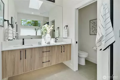 9013 14th Avenue SW, Seattle, WA 98106 - Photo 7