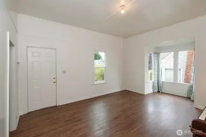 421 E 6th Street, Port Angeles, WA 98362 - Photo 7
