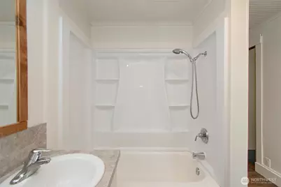 421 E 6th Street, Port Angeles, WA 98362 - Photo 25