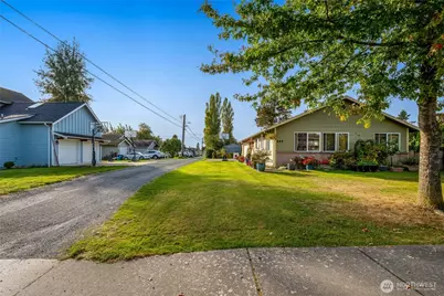 319 6th Street, Blaine, WA 98230 - Photo 29