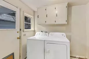 9525 7th Ave NW, Seattle, WA 98117 - Photo 15