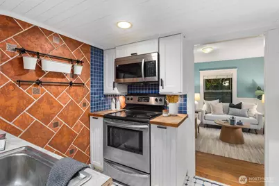 8106 8th Avenue NW, Seattle, WA 98117 - Photo 9