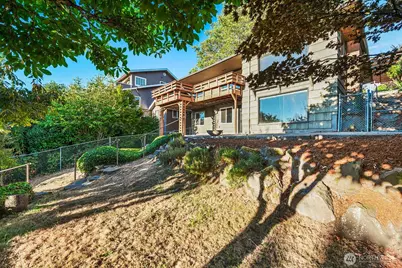 6757 38th Avenue SW, Seattle, WA 98126 - Photo 33
