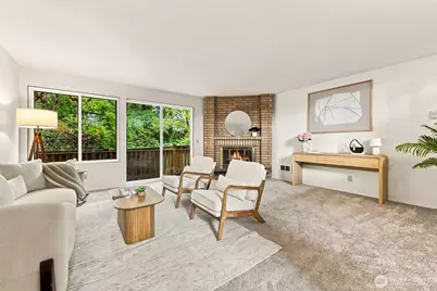22906 Edmonds Way #7, Edmonds, WA 98020 - Photo 5