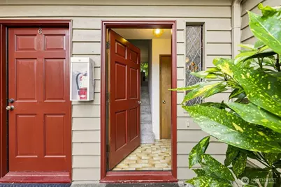 22906 Edmonds Way #7, Edmonds, WA 98020 - Photo 3