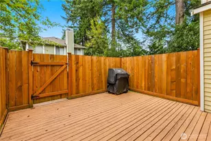 15865 Northup Way, Bellevue, WA 98008 - Photo 33