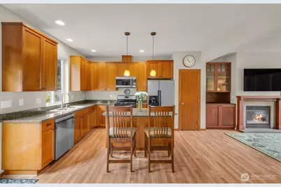 160 6th Avenue SE, Issaquah, WA 98027 - Photo 7