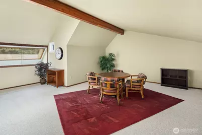 10209 NE 19th Place #D2, Bellevue, WA 98004 - Photo 29