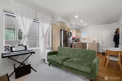 121 12th Avenue E #506, Seattle, WA 98102 - Photo 9