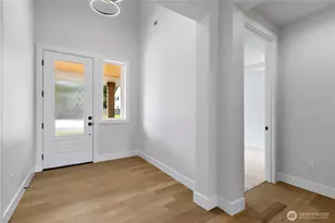 1617 Lockridge Loop E, Enumclaw, WA 98022 - Photo 3