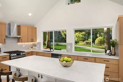 21229 NE 14th Place, Sammamish, WA 98074 - Photo 15