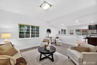 1820 24th Avenue #101, Seattle, WA 98122 - Photo 5