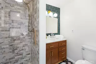 2327 N 140th St, Seattle, WA 98133 - Photo 21