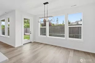1640 Lockridge Loop E, Enumclaw, WA 98022 - Photo 5