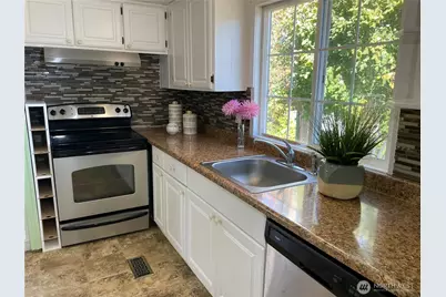 600 NE Lincoln Drive #8, Poulsbo, WA 98370 - Photo 7