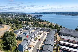1941 Hardway Ln, Bremerton, WA 98312 - Photo 1