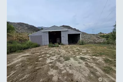 81 B Golden Road, Oroville, WA 98844 - Photo 19