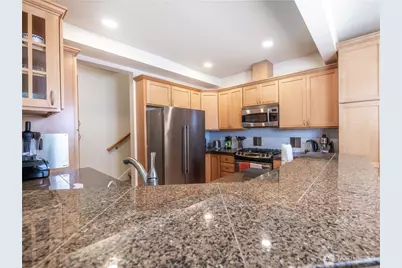 13824 N Creek Drive #1702, Mill Creek, WA 98012 - Photo 5