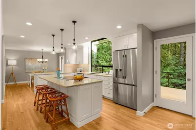 21825 NE 20th Way, Sammamish, WA 98074 - Photo 13