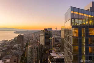 121 Stewart St, Seattle, WA 98101 - Photo 35