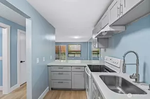 13702 37th Ave S, Tukwila, WA 98168 - Photo 9