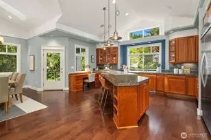 5245 Jung Frau Pl NW, Issaquah, WA 98027 - Photo 11